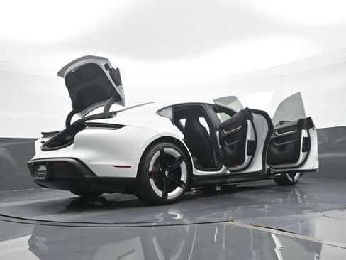 Certified 2025 Porsche Taycan 4S AWD/4WD image 27