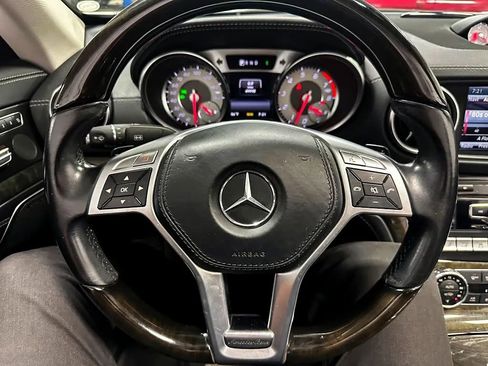 Used 2014 Mercedes-Benz SL 550 image 25