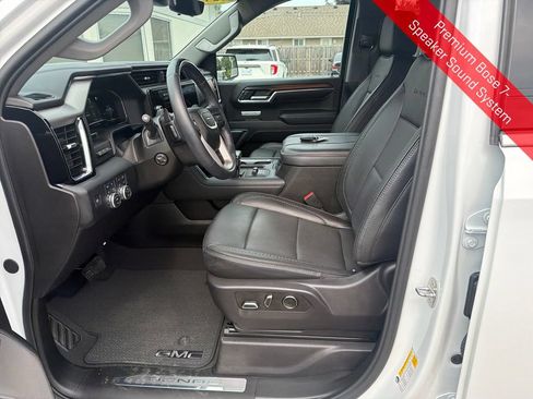 Used 2024 GMC Sierra 1500 Denali AWD/4WD image 11