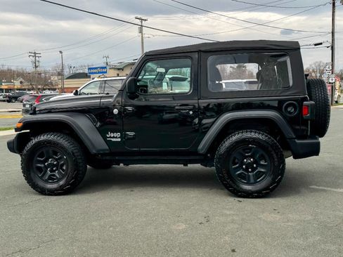 Used 2020 Jeep Wrangler Sport image 7