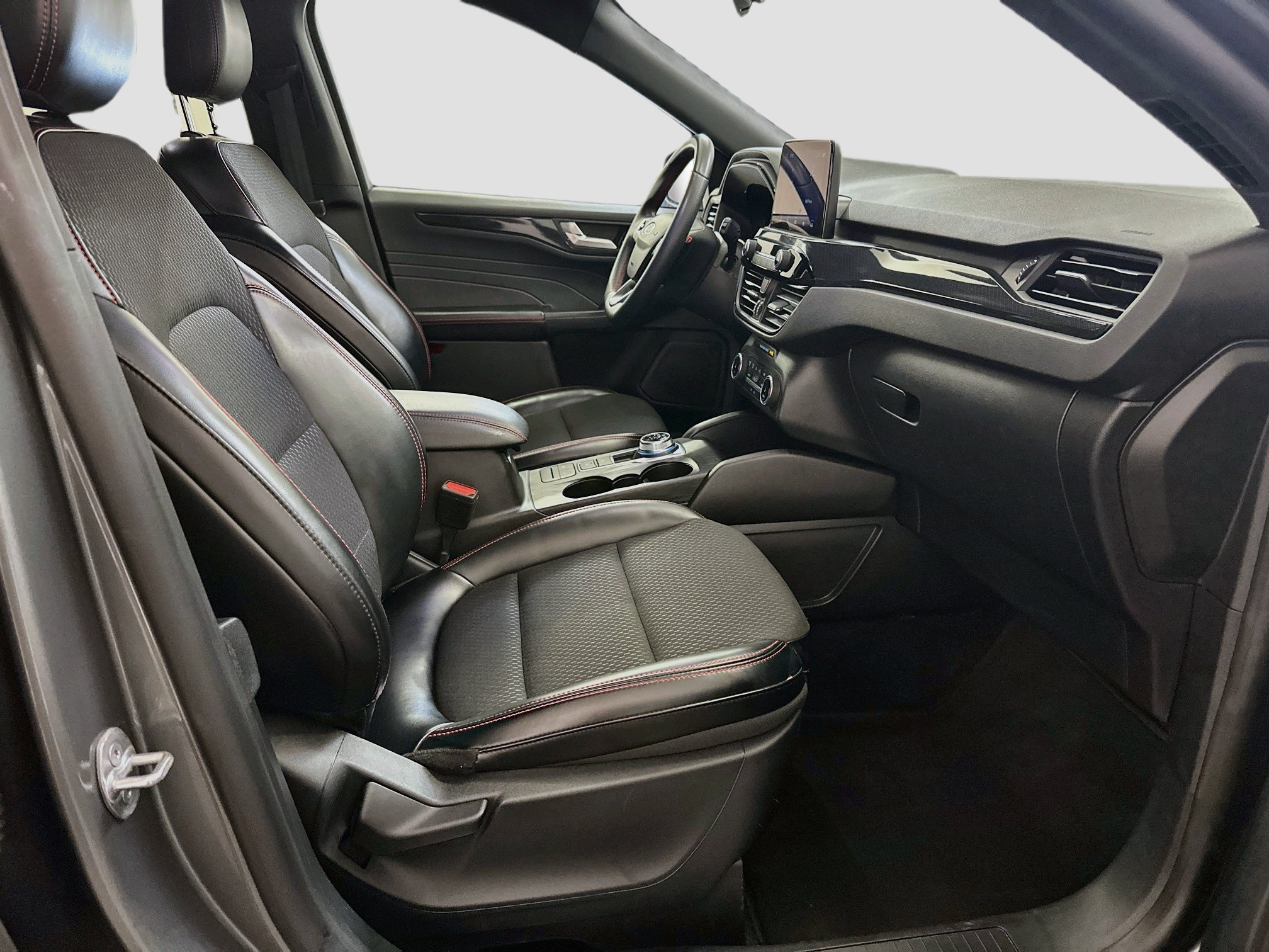Used 2025 Ford Escape ST-Line AWD/4WD image 32