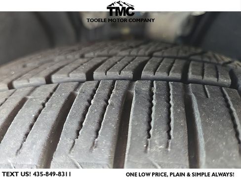 Used 2017 Genesis G80 5.0 Ultimate image 6