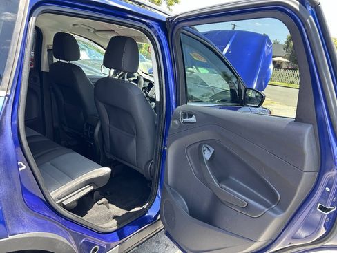 Used 2013 Ford Escape SE FWD image 14