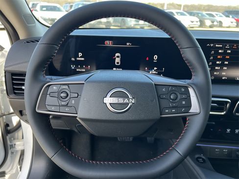 New 2026 Nissan Sentra SR image 10