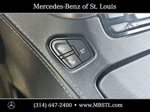 Used 2016 GMC Yukon Denali w/ Open Road Package image 32