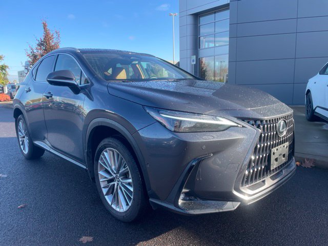 Used 2025 Lexus NX 350 AWD w/ Luxury Package image 2