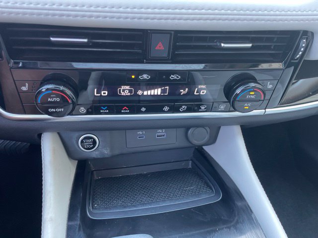 Used 2023 Nissan Rogue SL w/ SL Premium Package AWD/4WD image 36