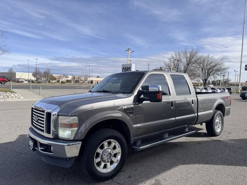 Used 2010 Ford F250 XL image 4