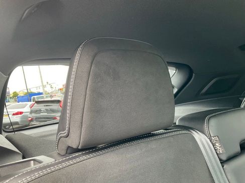 Used 2021 Volvo XC40 P8 Recharge AWD/4WD image 56