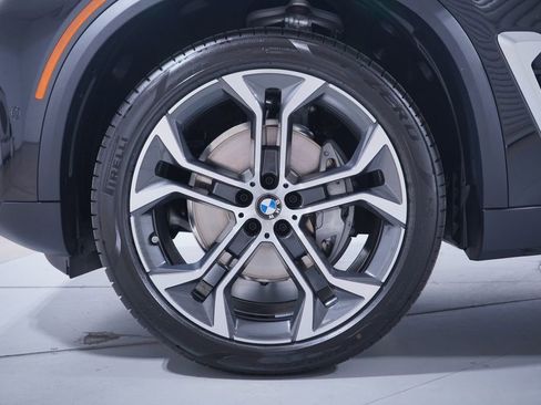 New 2026 BMW X5 xDrive40i AWD/4WD image 2