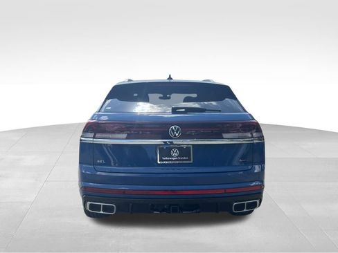New 2026 Volkswagen Atlas Cross Sport SEL Premium R-Line AWD/4WD image 4