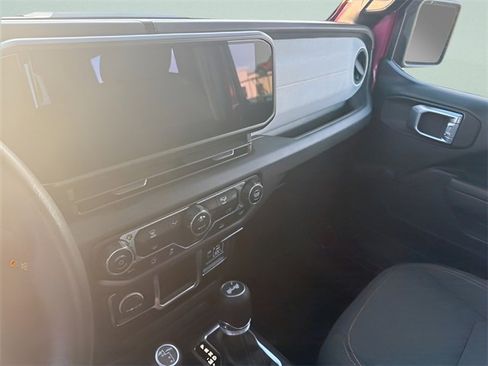 Used 2024 Jeep Wrangler Sport image 10