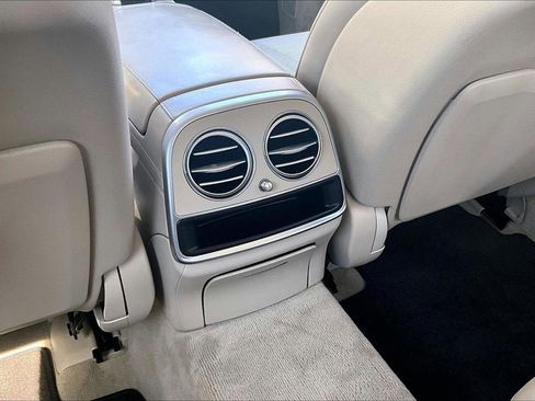 Used 2019 Mercedes-Benz S 560 4MATIC Sedan image 10