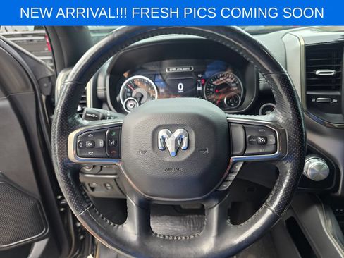Used 2019 RAM 1500 Sport w/ Black Appearance Package AWD/4WD image 12
