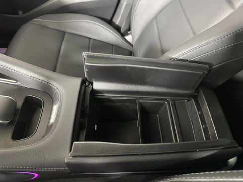 Used 2025 Mercedes-Benz GLE 350 4MATIC image 22