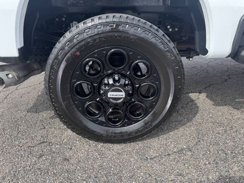 Used 2025 Ford F250 XLT w/ Black Appearance Package AWD/4WD image 6