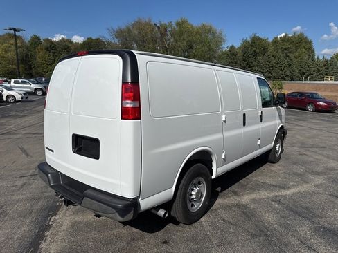 New 2025 Chevrolet Express 2500 w/ Driver Convenience Package image 8