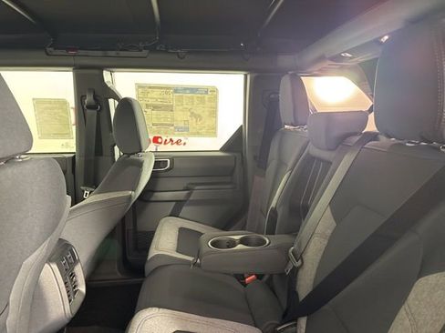 New 2025 Ford Bronco 4-Door image 18