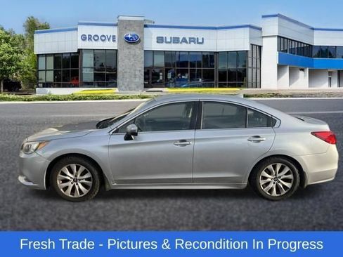 Used 2017 Subaru Legacy 2.5i Premium AWD/4WD image 2