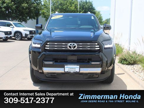 Used 2025 Toyota 4Runner Limited w/ Tow Technology Package AWD/4WD image 4
