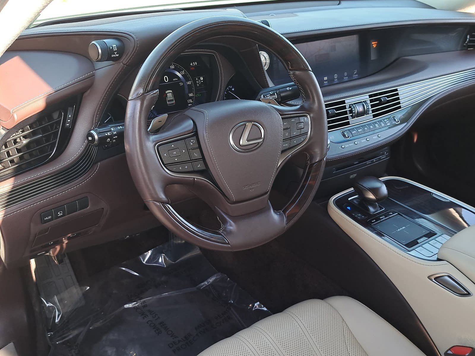 Used 2018 Lexus LS 500 w/ Luxury Package RWD image 17