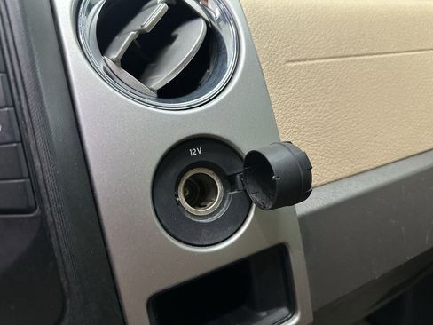 Used 2013 Ford F150 XLT w/ Mid Equipment Group AWD/4WD image 45