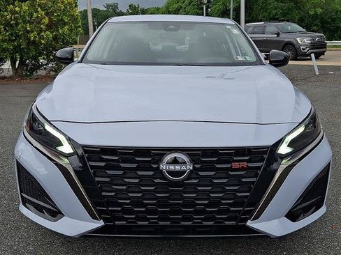 Certified 2023 Nissan Altima 2.5 SR AWD/4WD image 2