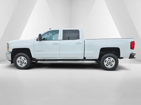 Used 2016 Chevrolet Silverado 2500 LT w/ LT Fleet Convenience Package AWD/4WD image 8