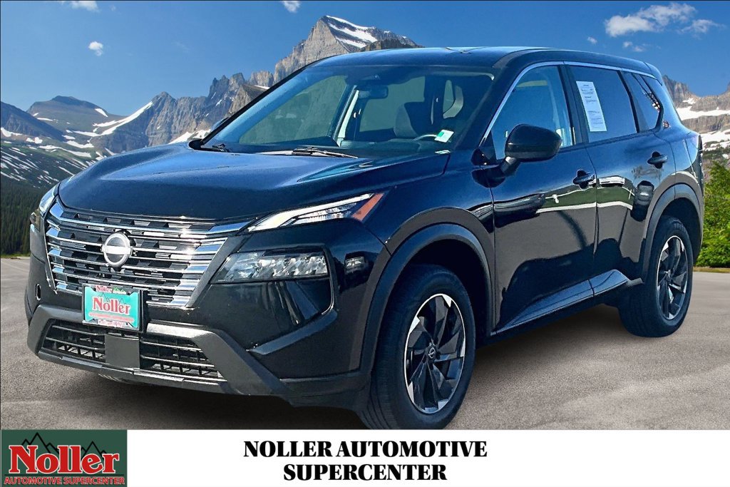 Used 2025 Nissan Rogue SV AWD/4WD image 1