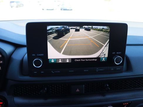 Used 2025 Honda CR-V Sport image 32