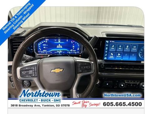 Used 2024 Chevrolet Silverado 2500 LTZ w/ LTZ Convenience Package image 14