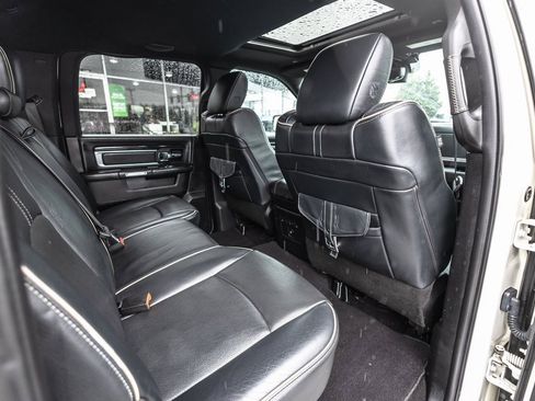 Used 2018 RAM 1500 Limited image 35