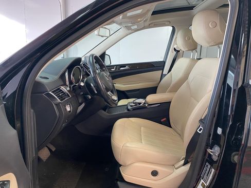 Used 2019 Mercedes-Benz GLS 450 4MATIC w/ Premium 1 Package image 24