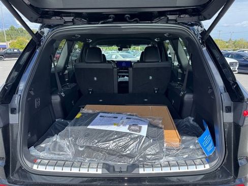 New 2026 Lexus TX 500h AWD w/ Technology Package image 12