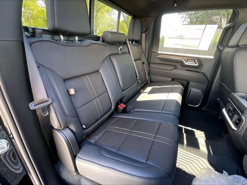 New 2026 Chevrolet Silverado 2500 High Country w/ High Country Premium Package AWD/4WD image 25