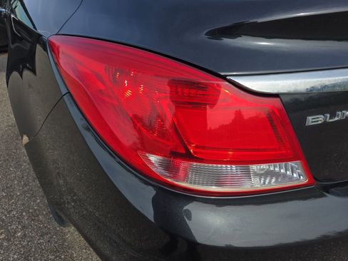 Used 2012 Buick Regal Leather FWD image 33