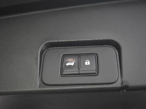 Used 2023 Nissan Rogue SV w/ SV Premium B Package AWD/4WD image 11