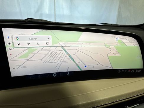 Certified 2025 Cadillac XT4 Premium Luxury FWD image 17