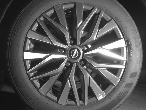 Used 2025 Nissan Altima 2.5 SV image 13