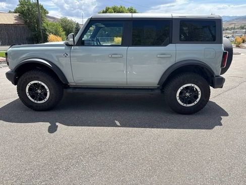 Used 2024 Ford Bronco Outer Banks w/ Sasquatch Package AWD/4WD image 3