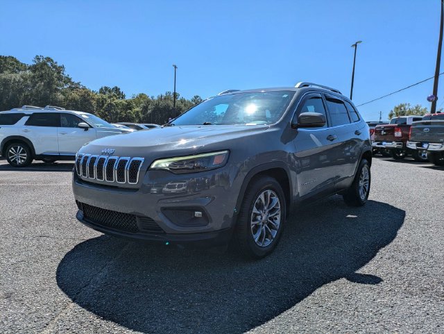 Used 2019 Jeep Cherokee Latitude Plus FWD image 9
