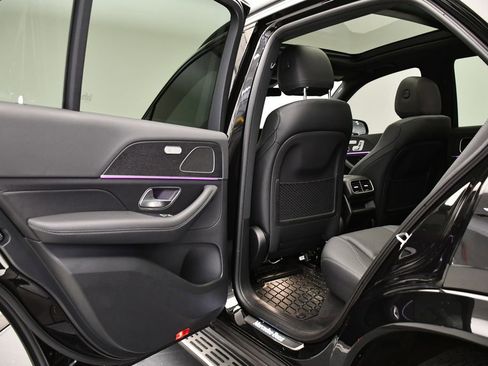 Used 2025 Mercedes-Benz GLE 350 4MATIC image 45