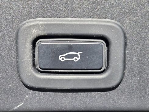 Used 2021 Land Rover Range Rover Evoque SE image 21