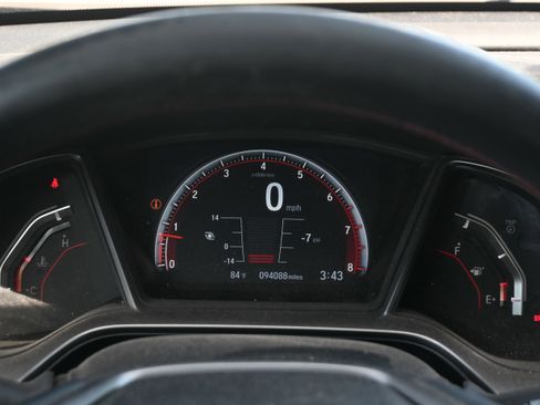 Used 2018 Honda Civic Si image 12