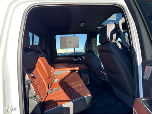 New 2026 GMC Sierra 2500 Denali Ultimate image 6