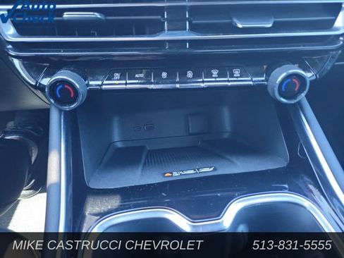 Used 2026 Chevrolet Traverse LT AWD/4WD image 19