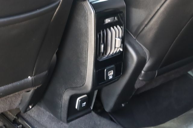Used 2025 Jeep Compass Limited AWD/4WD image 19