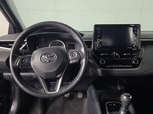 Used 2022 Toyota Corolla SE FWD image 9