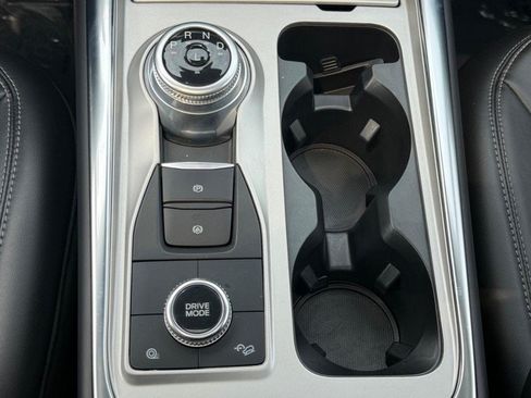 Certified 2023 Ford Explorer XLT w/ Equipment Group 202A AWD/4WD image 26