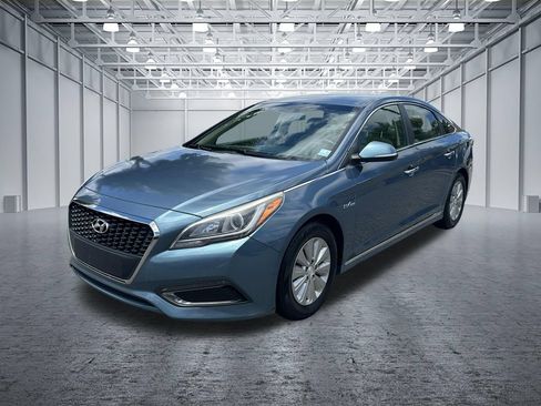 Used 2016 Hyundai Sonata SE FWD image 3